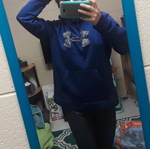 Blue Under Armour sweatshirt